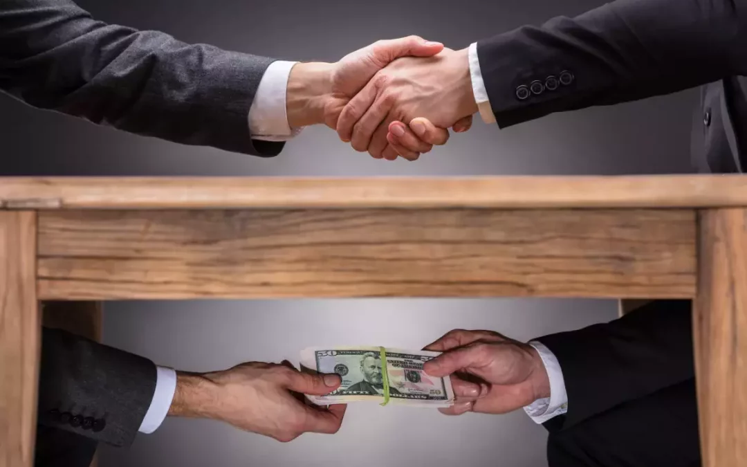 Corrupción empresarial en Chile: los delitos más frecuentes y cómo actúa la Ley 21.595